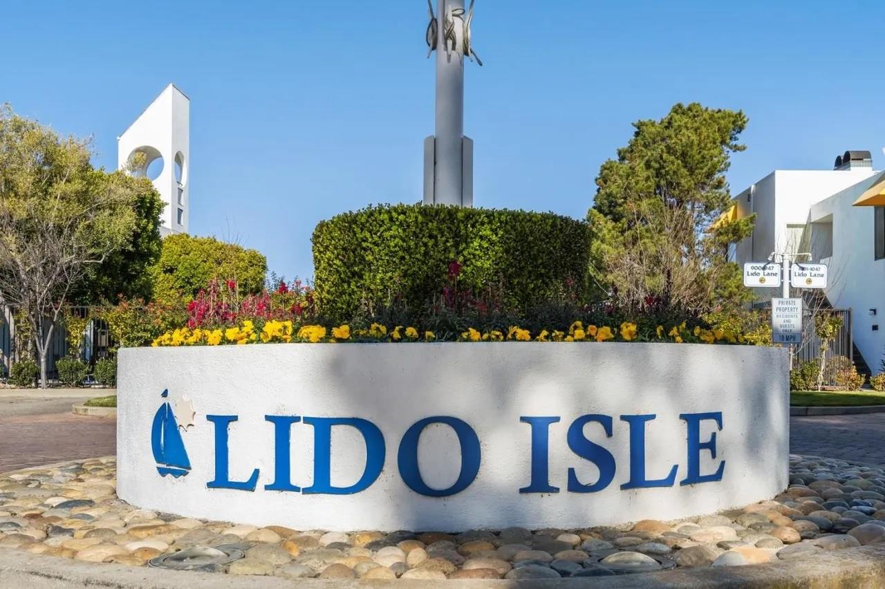 Detail Gallery Image 36 of 39 For 924 Lido Ln, Foster City,  CA 94404 - 2 Beds | 2 Baths