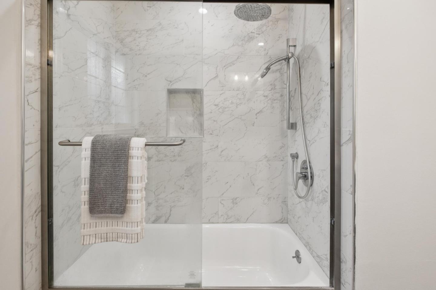 Detail Gallery Image 31 of 37 For 1458 Portobelo Dr, San Jose,  CA 95118 - 3 Beds | 2 Baths