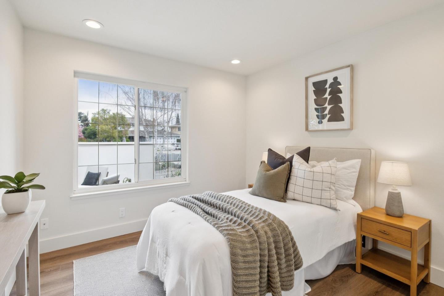 Detail Gallery Image 32 of 37 For 1458 Portobelo Dr, San Jose,  CA 95118 - 3 Beds | 2 Baths