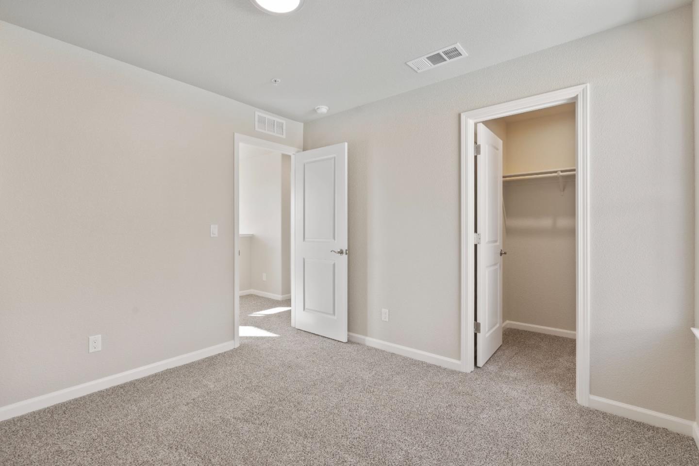 Detail Gallery Image 19 of 35 For 749 Aurora Way, King City,  CA 93930 - 4 Beds | 2/1 Baths