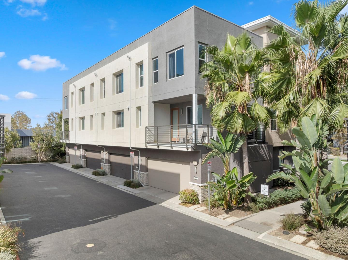 Detail Gallery Image 26 of 27 For 157 Steely, Irvine,  CA 92614 - 4 Beds | 3/1 Baths