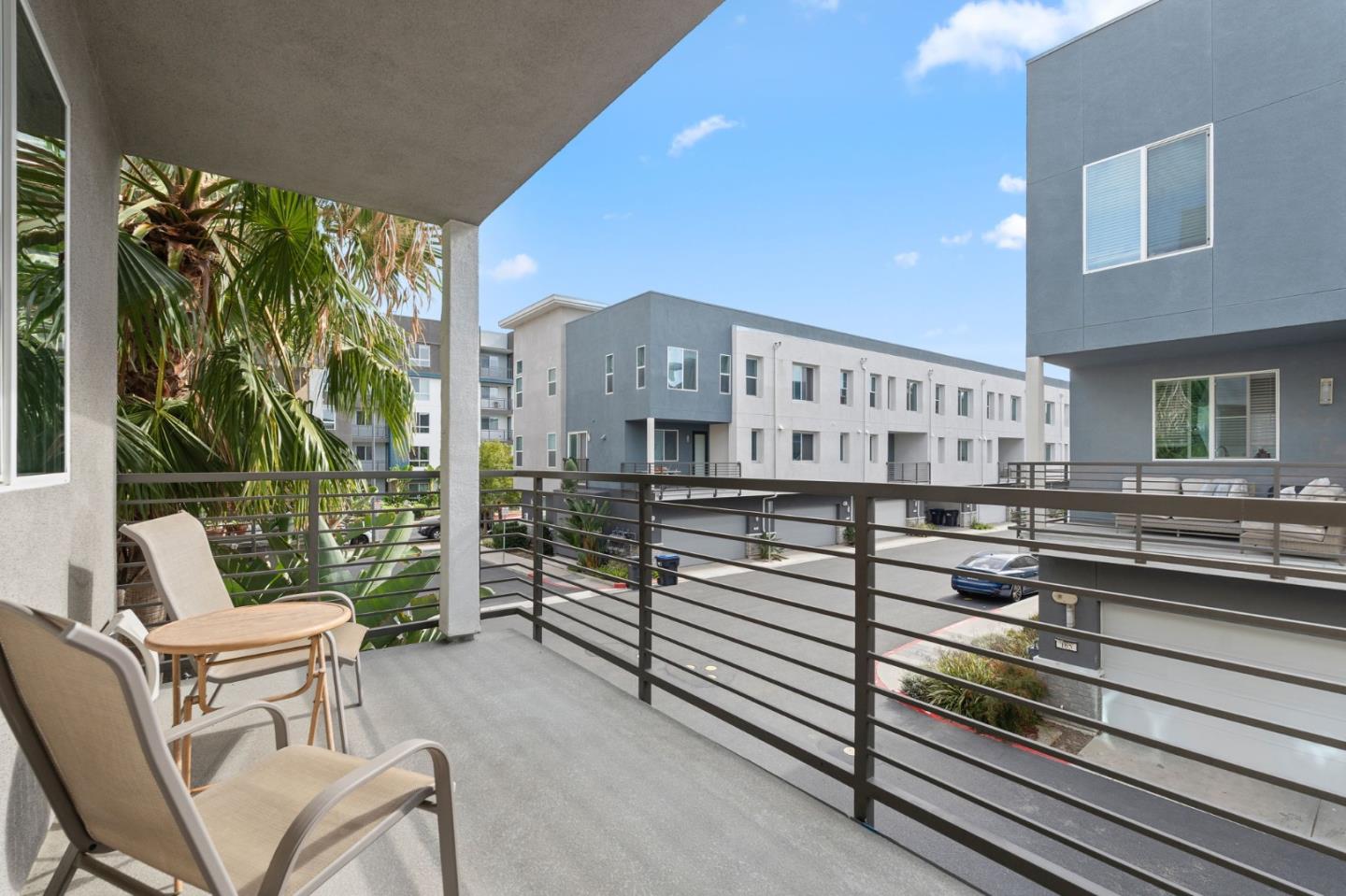 Detail Gallery Image 6 of 10 For 157 Steely, Irvine,  CA 92614 - 4 Beds | 3/1 Baths