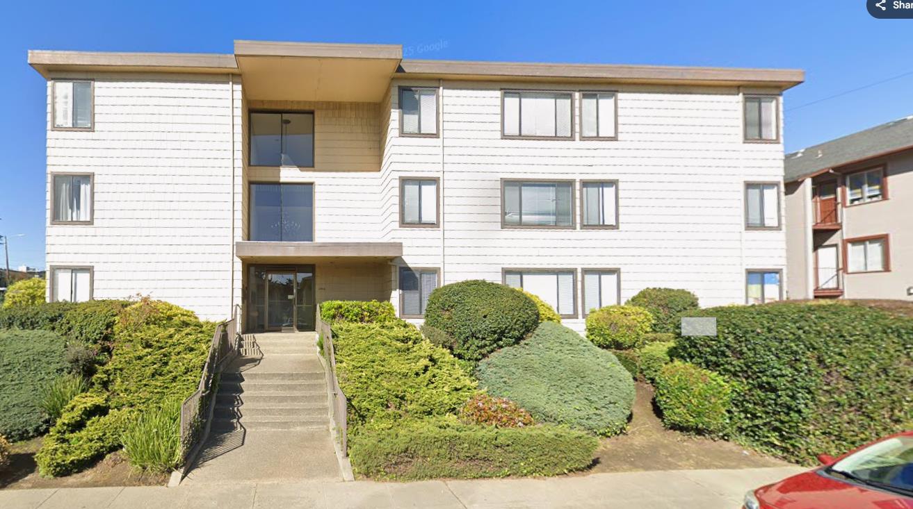 Front Image Thumbnail for ML82035504