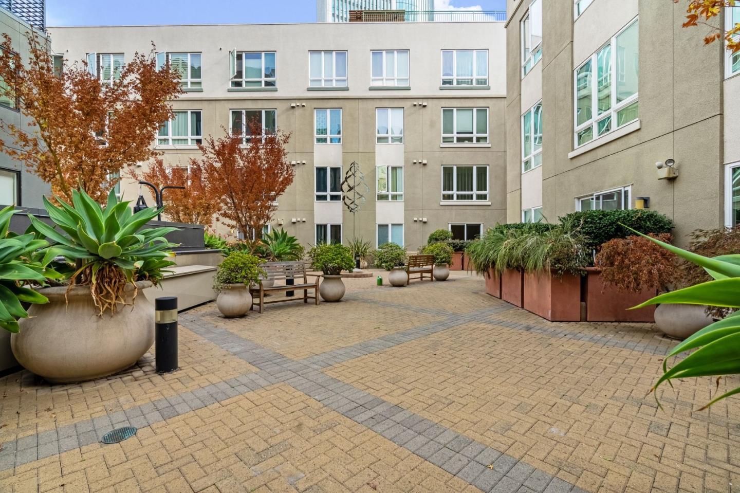 Detail Gallery Image 40 of 56 For 1511 Jefferson St #109,  Oakland,  CA 94612 - 1 Beds | 1 Baths