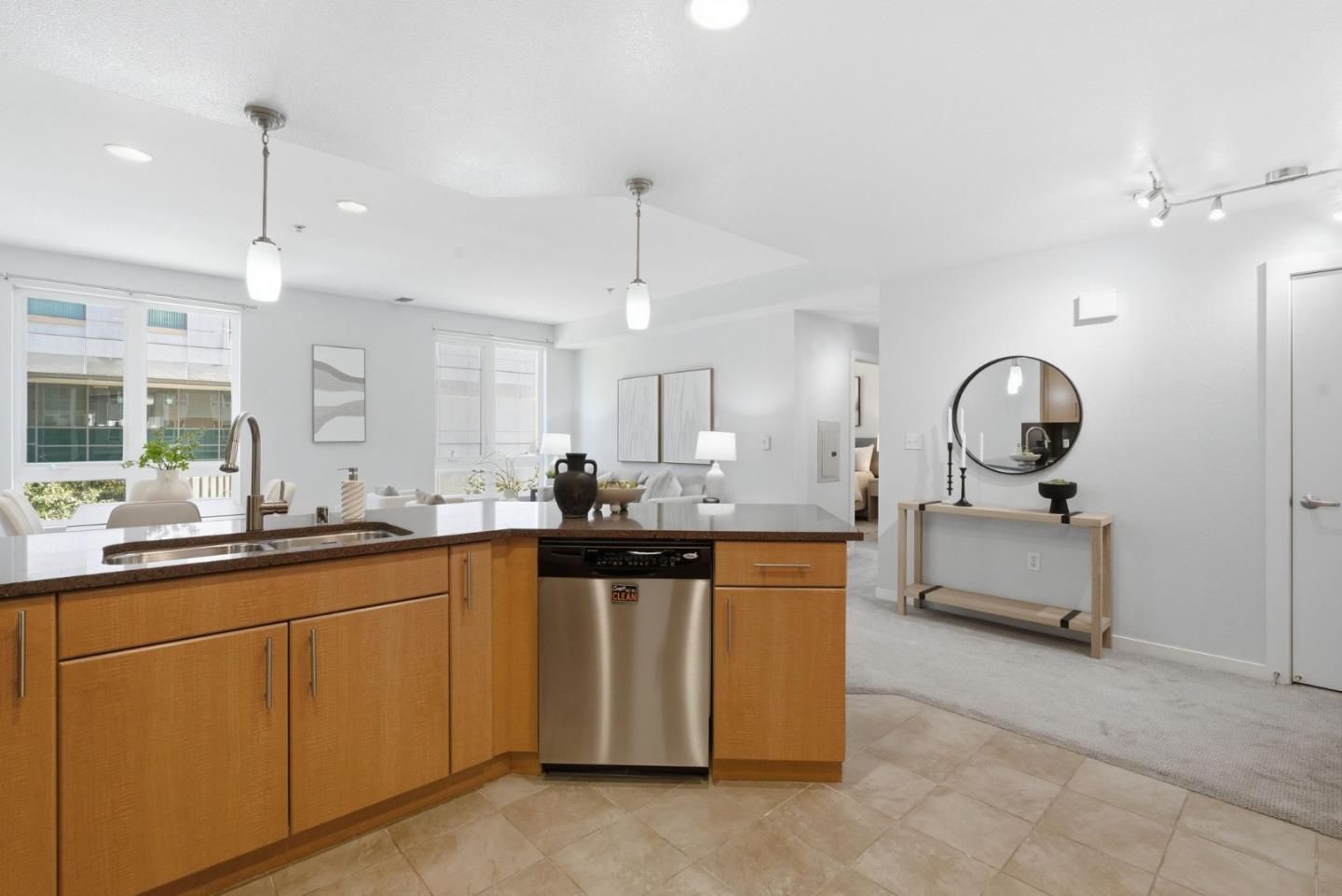 Detail Gallery Image 8 of 56 For 1511 Jefferson St #109,  Oakland,  CA 94612 - 1 Beds | 1 Baths