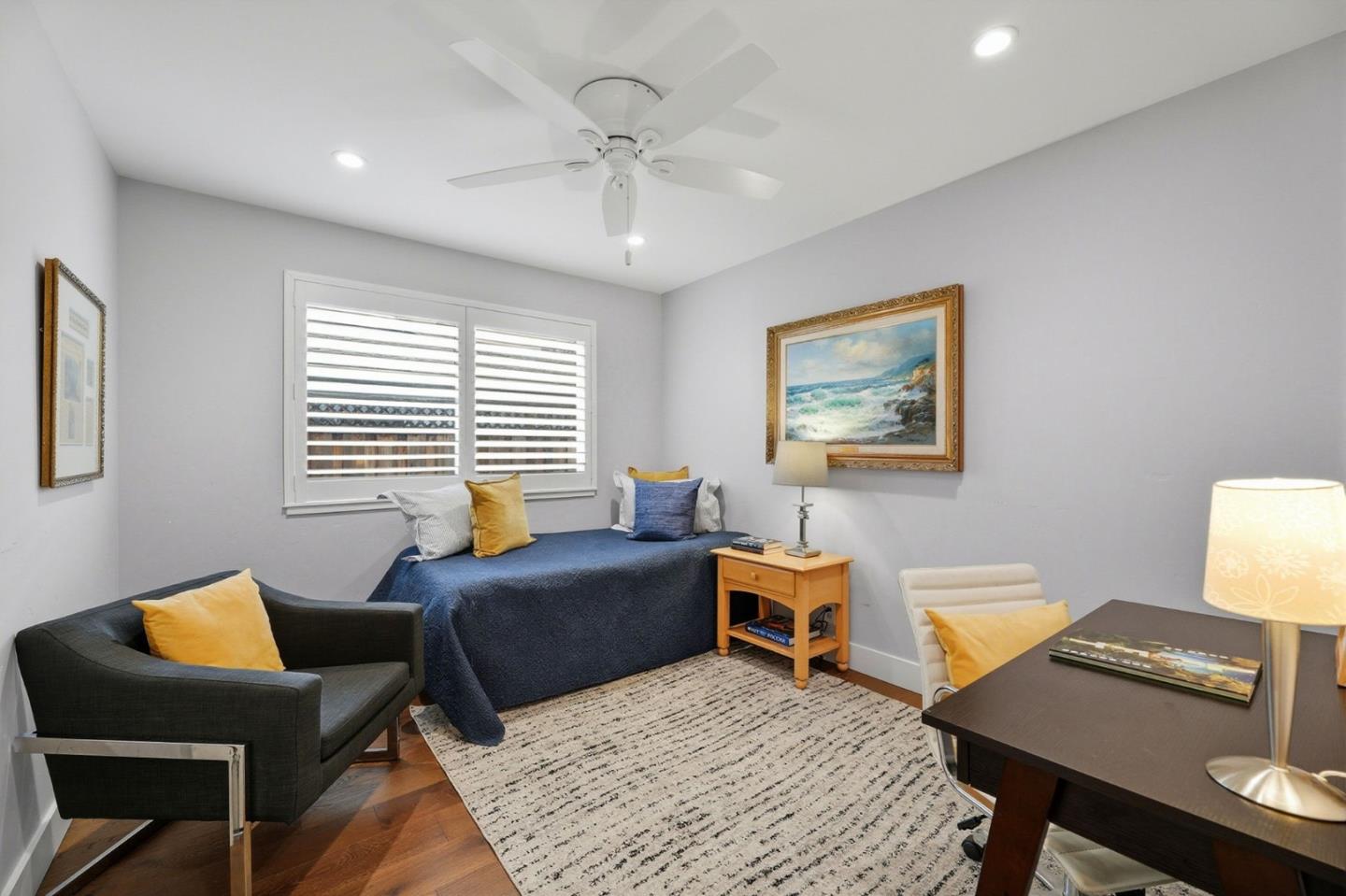 Detail Gallery Image 21 of 34 For 1141 Lincoln Dr, Mountain View,  CA 94040 - 3 Beds | 2 Baths