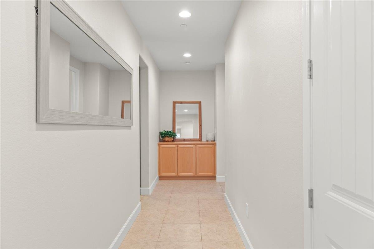 Detail Gallery Image 17 of 33 For 1510 Cielo Vista Ln, Gilroy,  CA 95020 - 3 Beds | 2 Baths