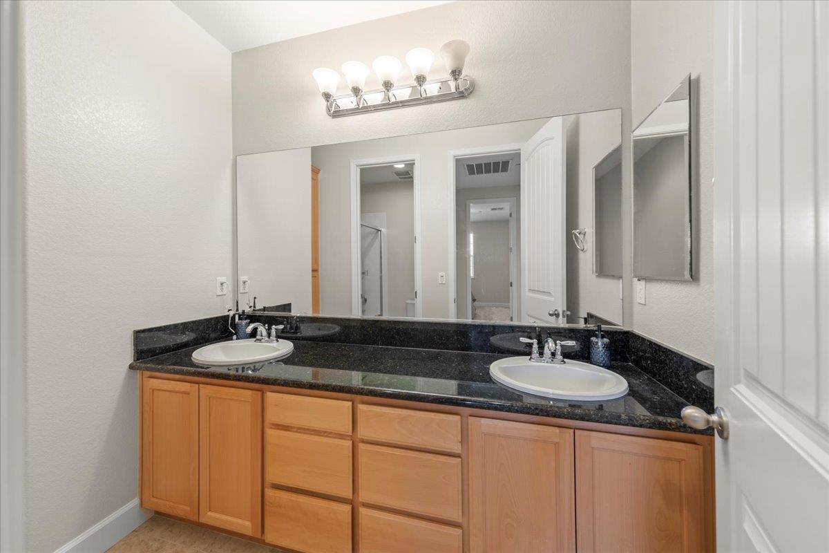 Detail Gallery Image 25 of 33 For 1510 Cielo Vista Ln, Gilroy,  CA 95020 - 3 Beds | 2 Baths