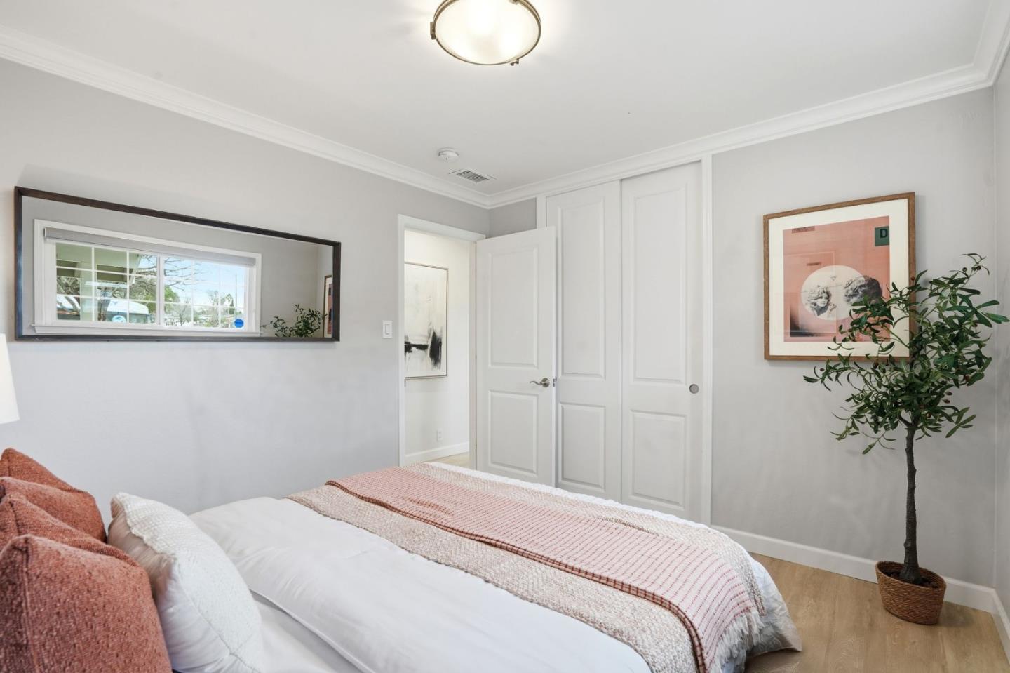 Detail Gallery Image 18 of 39 For 1969 Mclaughlin Ave, San Jose,  CA 95122 - 3 Beds | 2 Baths