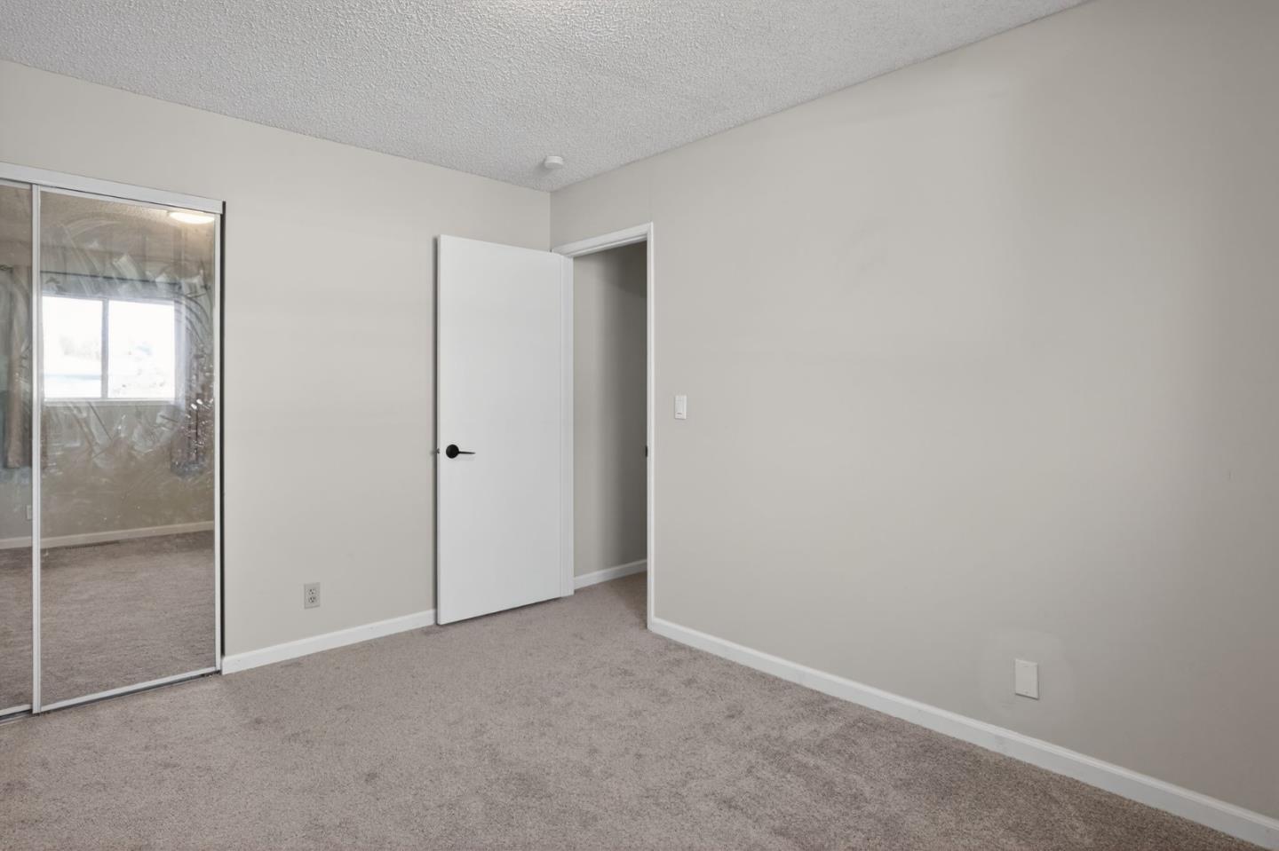 Detail Gallery Image 27 of 30 For 3341 Placer Creek Ct, San Jose,  CA 95121 - 3 Beds | 2/1 Baths