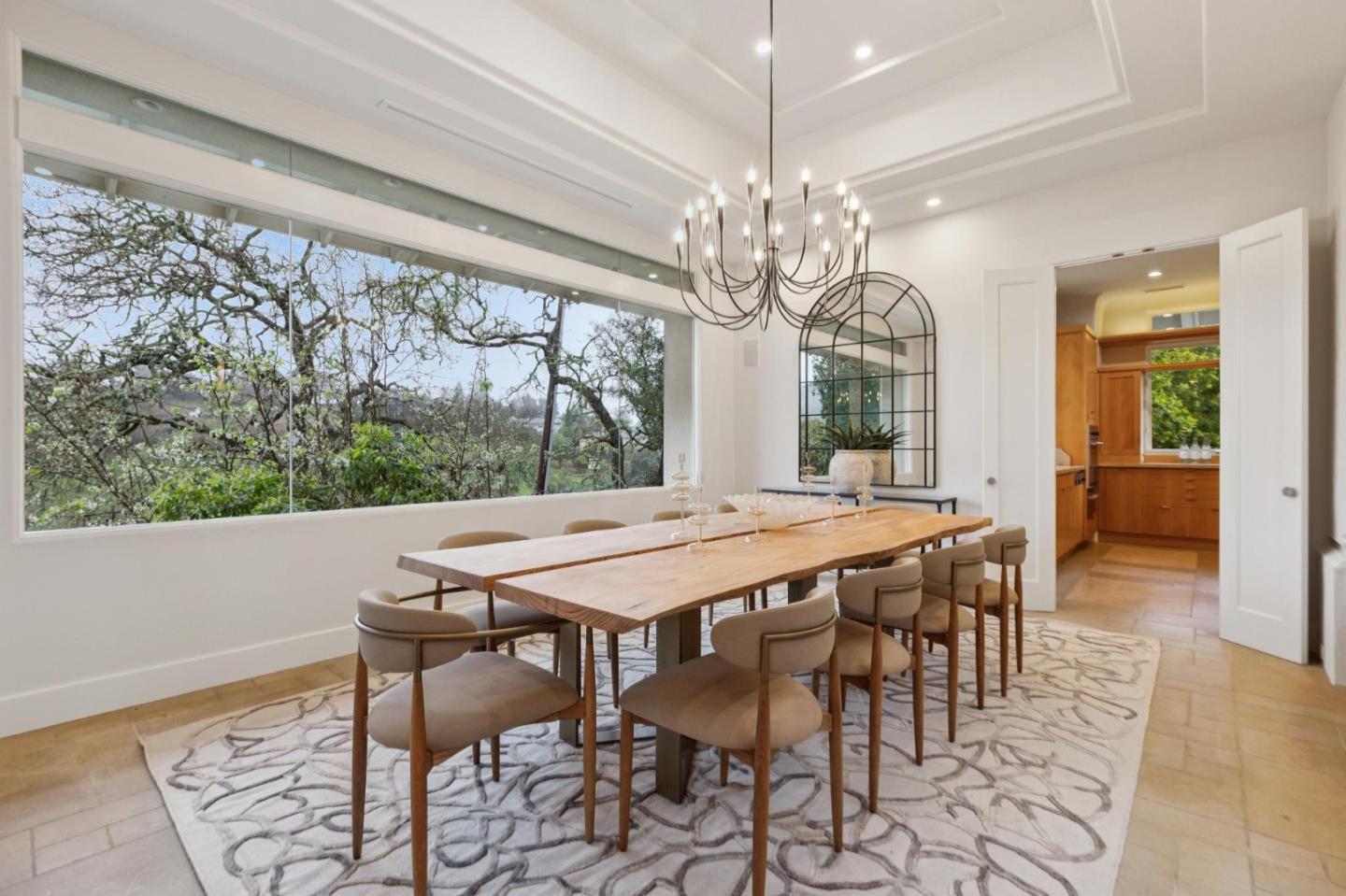 Detail Gallery Image 15 of 83 For 24292 Elise Ct, Los Altos Hills,  CA 94024 - 6 Beds | 5/2 Baths