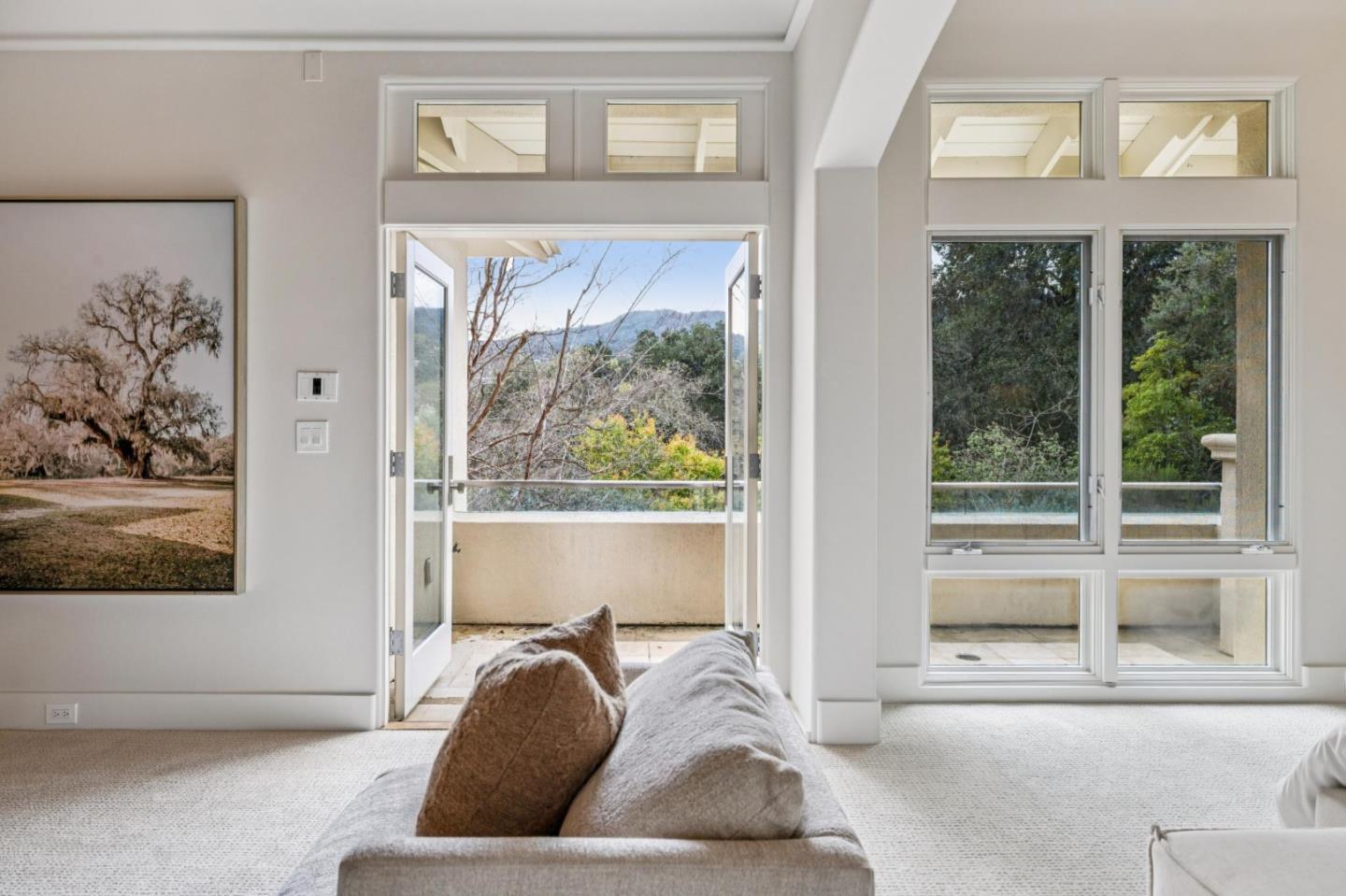 Detail Gallery Image 31 of 83 For 24292 Elise Ct, Los Altos Hills,  CA 94024 - 6 Beds | 5/2 Baths