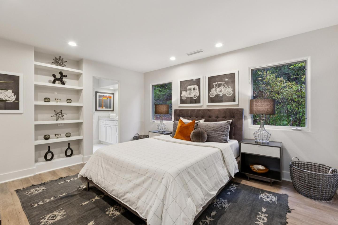 Detail Gallery Image 44 of 83 For 24292 Elise Ct, Los Altos Hills,  CA 94024 - 6 Beds | 5/2 Baths