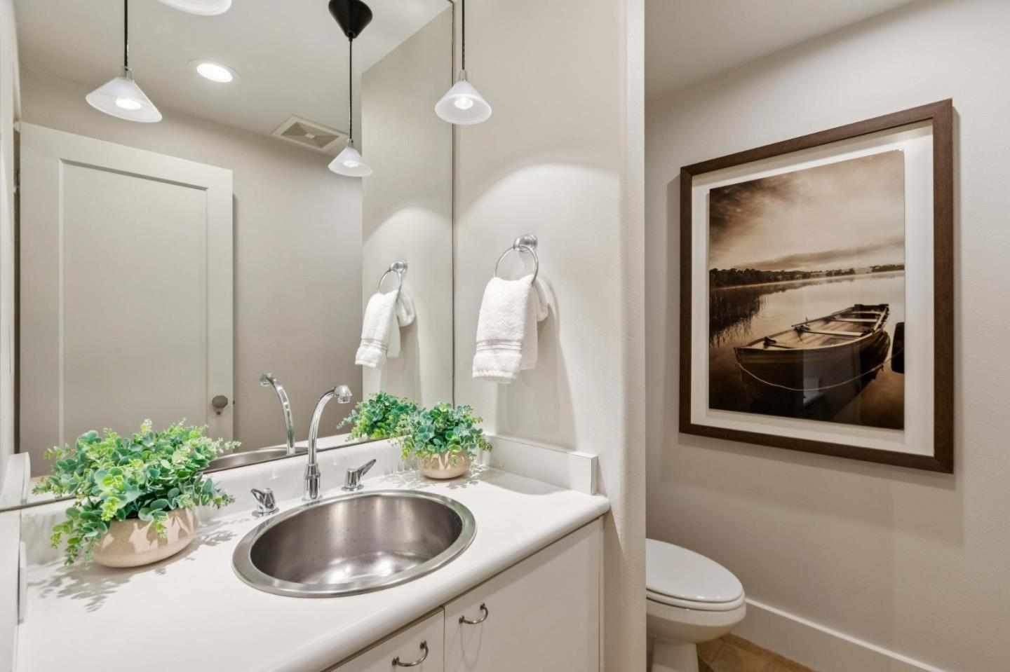 Detail Gallery Image 61 of 83 For 24292 Elise Ct, Los Altos Hills,  CA 94024 - 6 Beds | 5/2 Baths