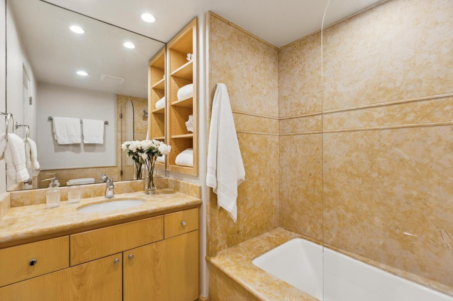 Detail Gallery Image 66 of 83 For 24292 Elise Ct, Los Altos Hills,  CA 94024 - 6 Beds | 5/2 Baths