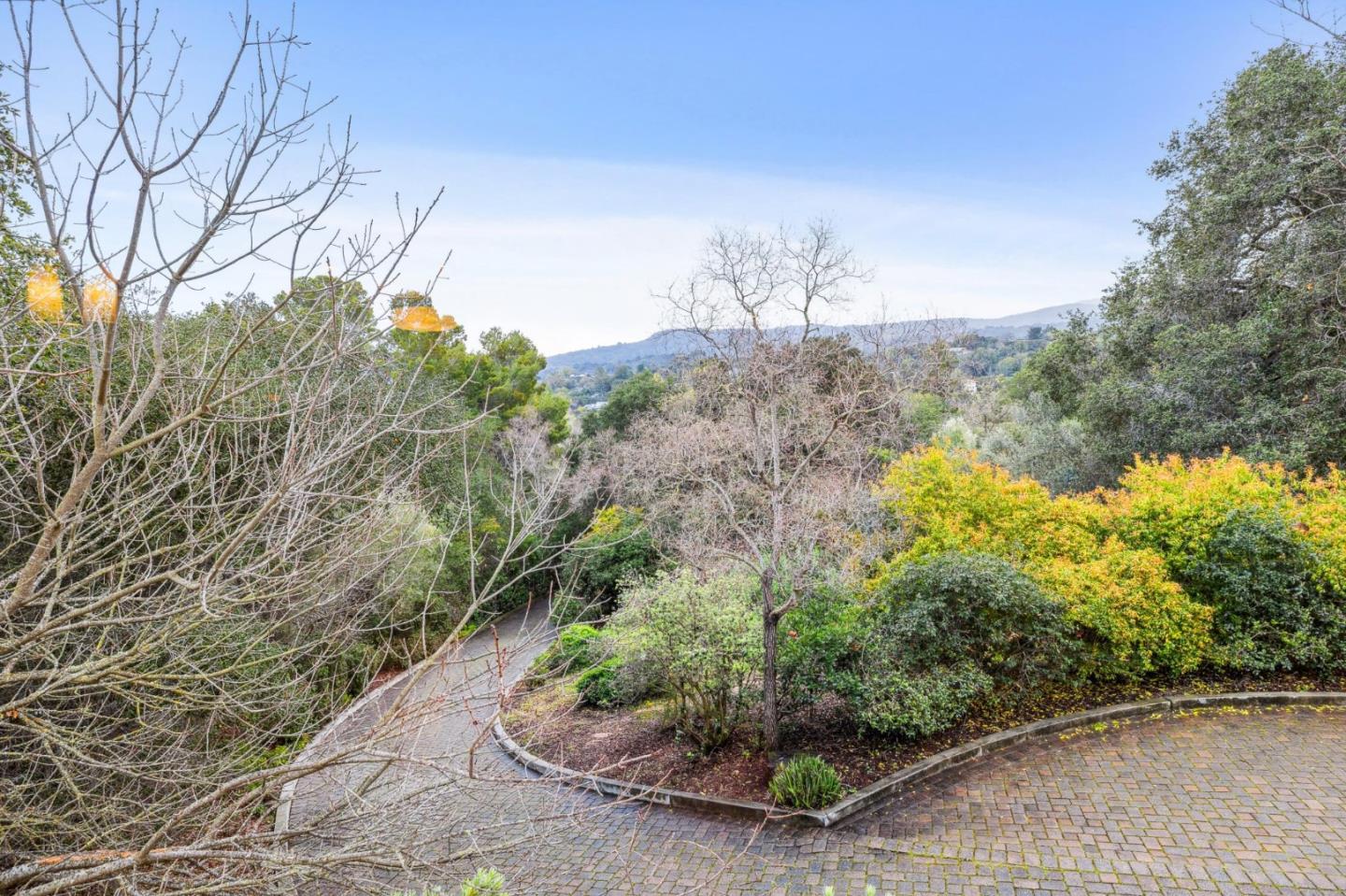 Detail Gallery Image 80 of 83 For 24292 Elise Ct, Los Altos Hills,  CA 94024 - 6 Beds | 5/2 Baths