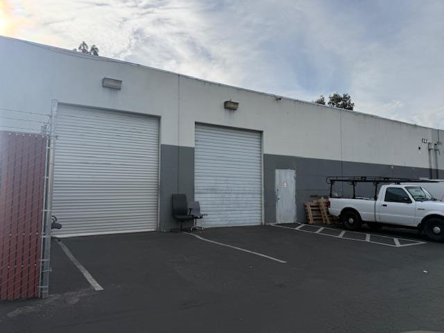 Detail Gallery Image 3 of 5 For 1931 Las Plumas Ave, San Jose,  CA 95133 - – Beds | – Baths