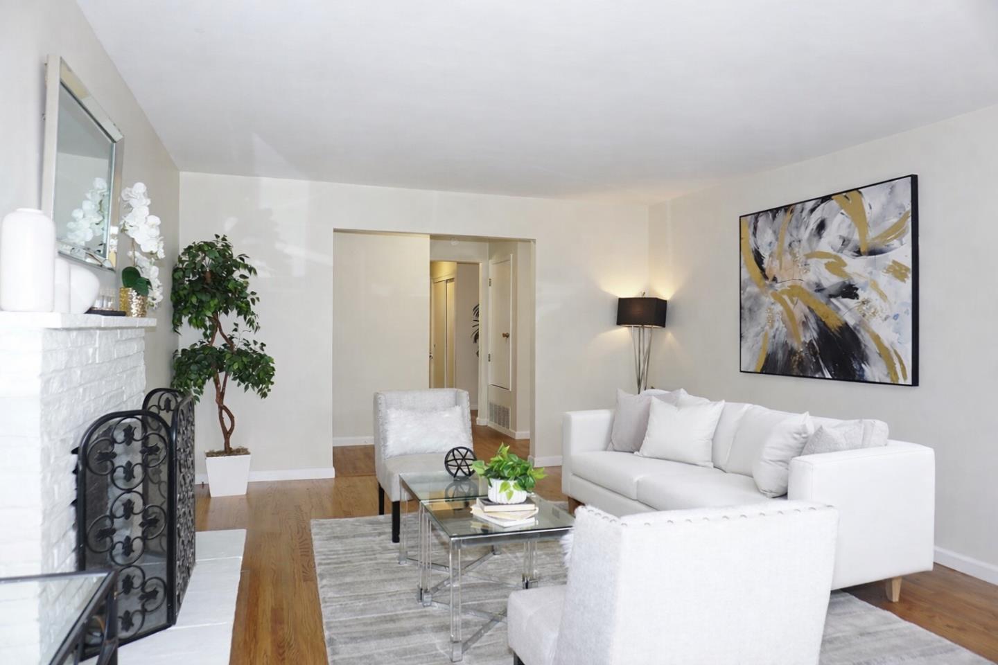 Detail Gallery Image 8 of 24 For 568 Maple Ave, San Bruno,  CA 94066 - 3 Beds | 2/1 Baths