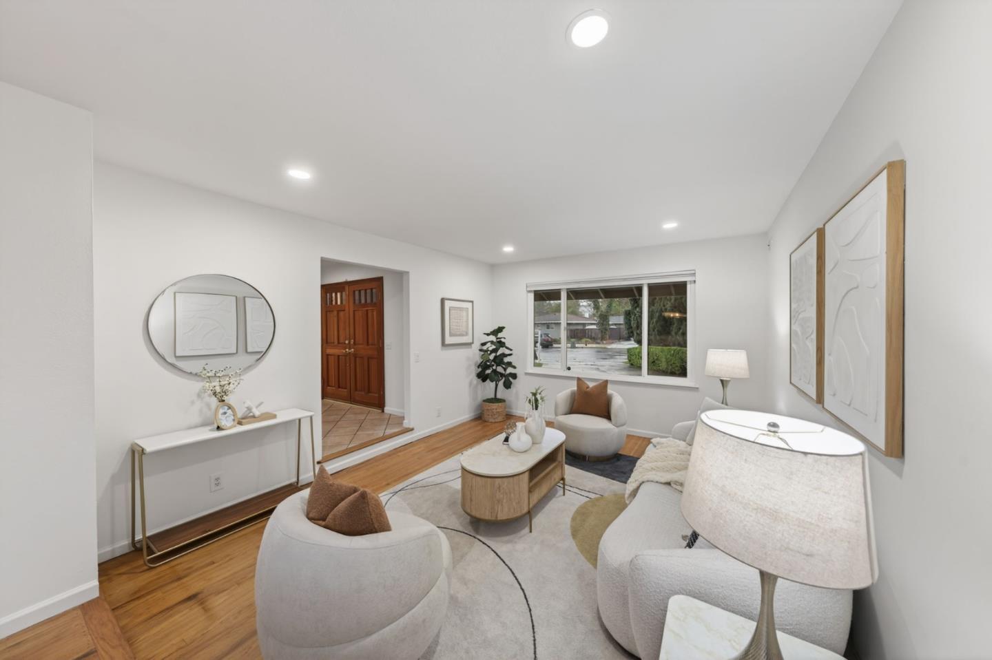 Detail Gallery Image 12 of 48 For 779 Vereda Ct, San Jose,  CA 95123 - 5 Beds | 2/1 Baths