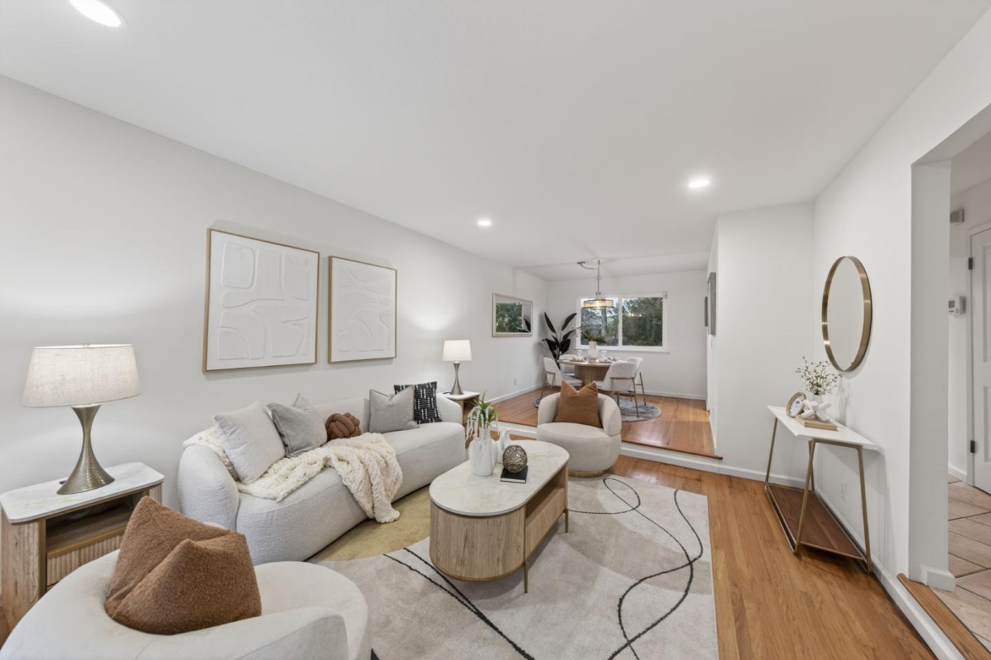 Detail Gallery Image 14 of 48 For 779 Vereda Ct, San Jose,  CA 95123 - 5 Beds | 2/1 Baths