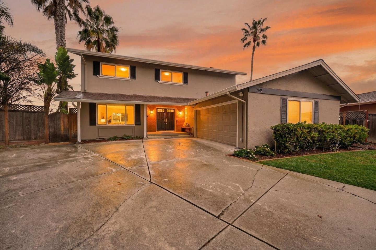 Detail Gallery Image 2 of 48 For 779 Vereda Ct, San Jose,  CA 95123 - 5 Beds | 2/1 Baths