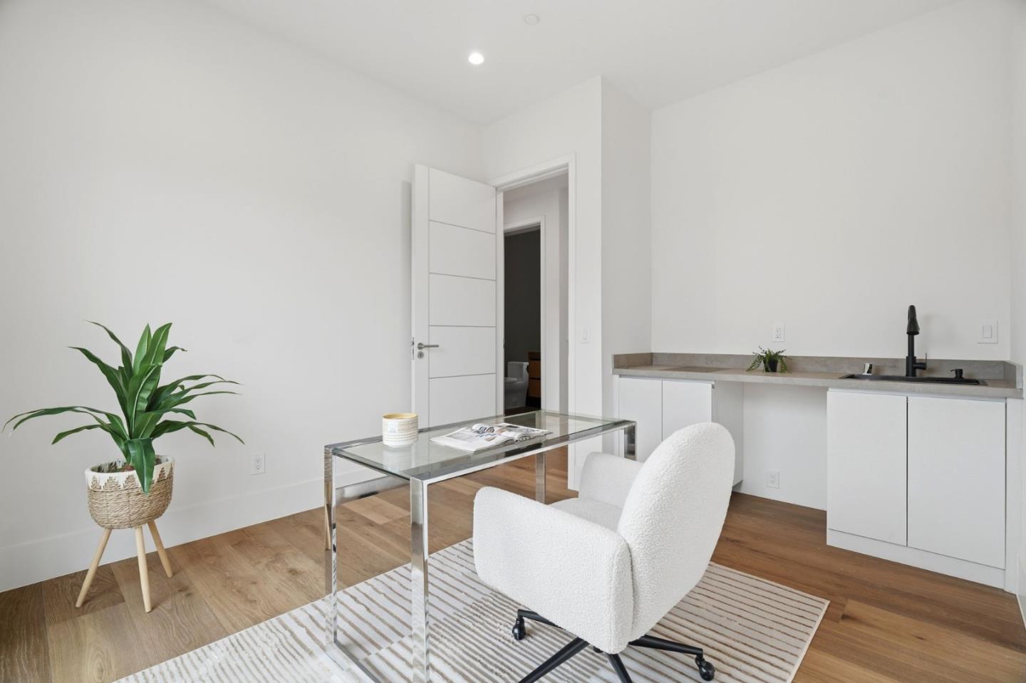 Detail Gallery Image 22 of 70 For 3543 Kettmann Rd, San Jose,  CA 95121 - 6 Beds | 5 Baths