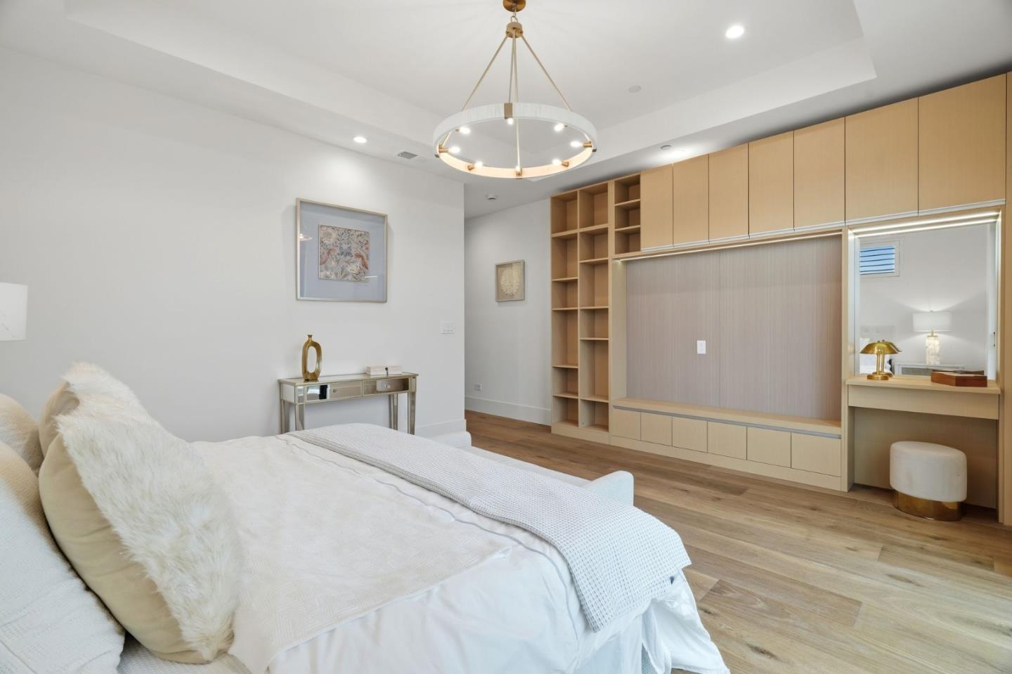 Detail Gallery Image 34 of 70 For 3543 Kettmann Rd, San Jose,  CA 95121 - 6 Beds | 5 Baths