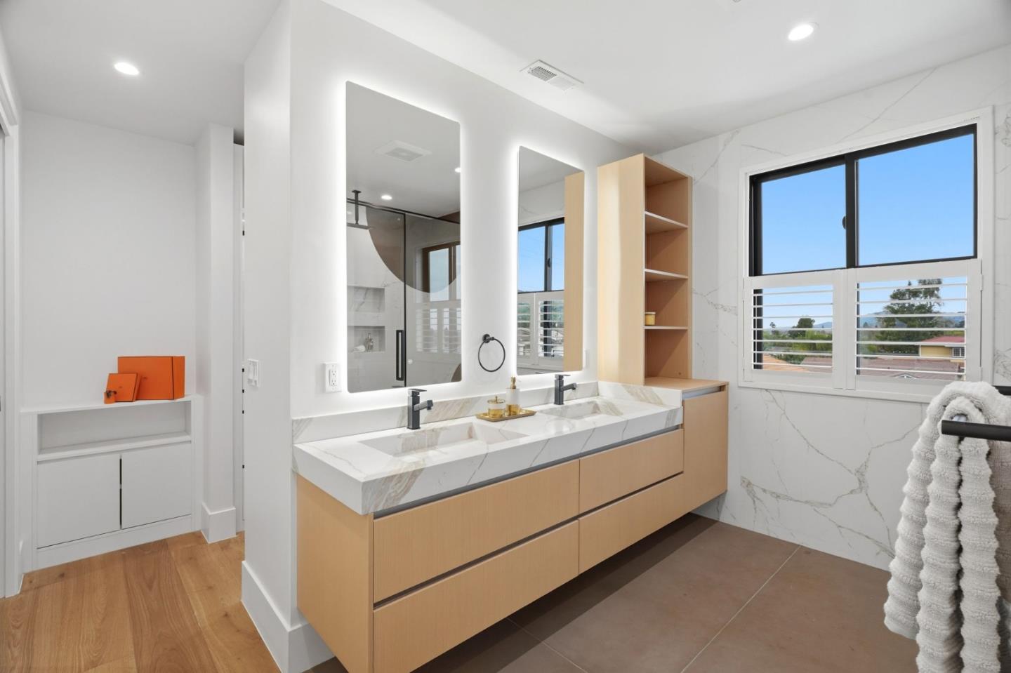 Detail Gallery Image 38 of 70 For 3543 Kettmann Rd, San Jose,  CA 95121 - 6 Beds | 5 Baths