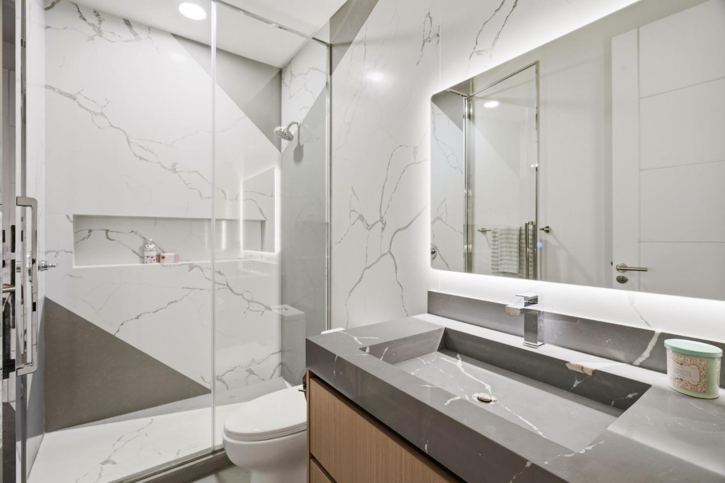 Detail Gallery Image 42 of 70 For 3543 Kettmann Rd, San Jose,  CA 95121 - 6 Beds | 5 Baths