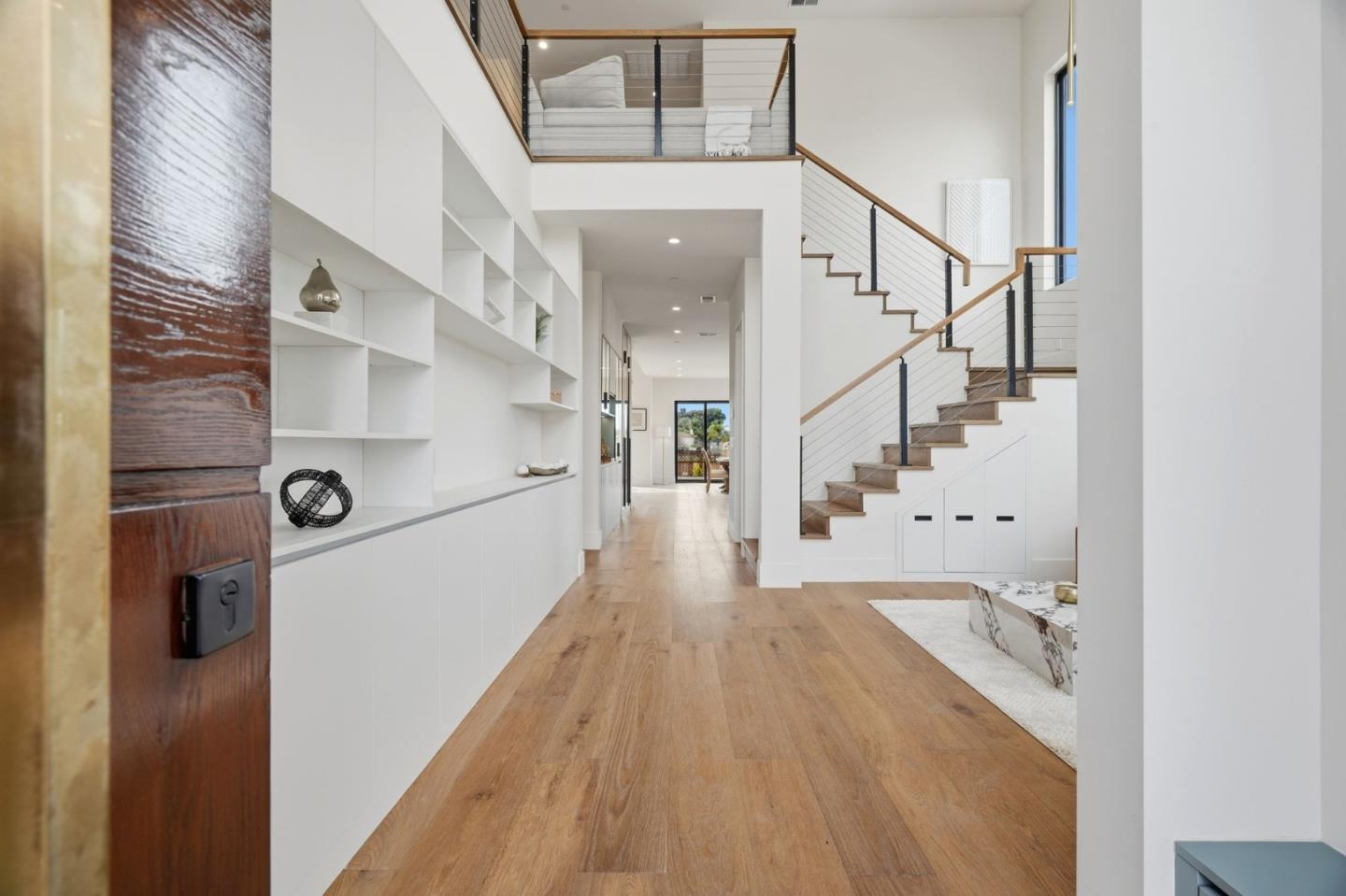 Detail Gallery Image 5 of 70 For 3543 Kettmann Rd, San Jose,  CA 95121 - 6 Beds | 5 Baths