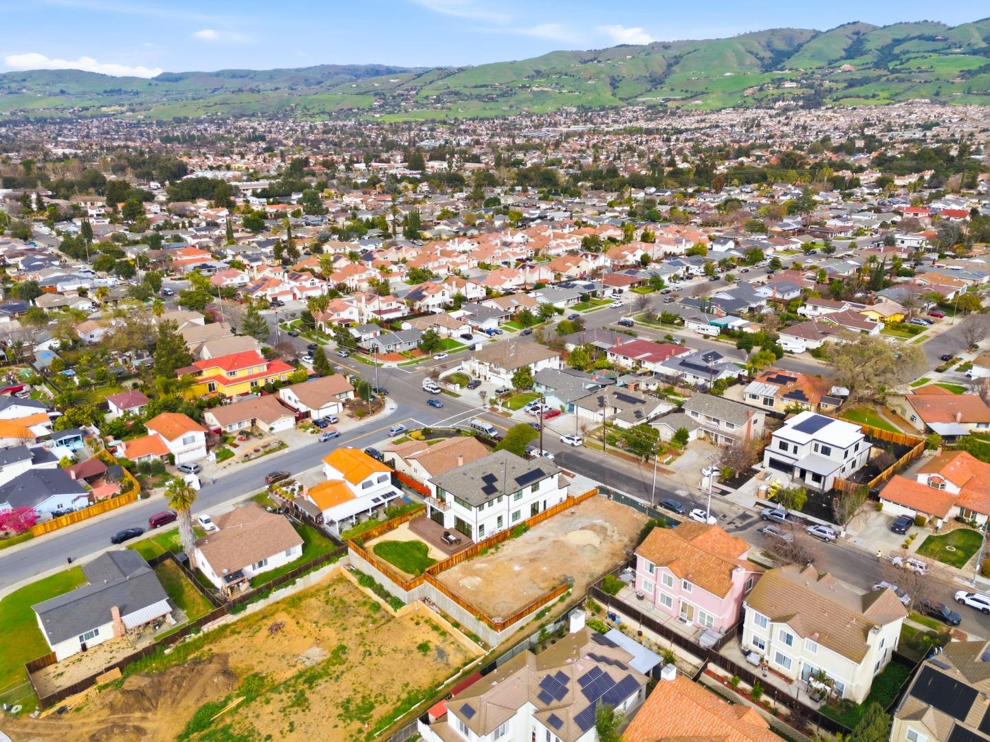 Detail Gallery Image 65 of 70 For 3543 Kettmann Rd, San Jose,  CA 95121 - 6 Beds | 5 Baths