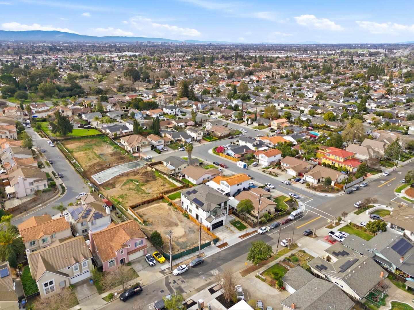 Detail Gallery Image 67 of 70 For 3543 Kettmann Rd, San Jose,  CA 95121 - 6 Beds | 5 Baths