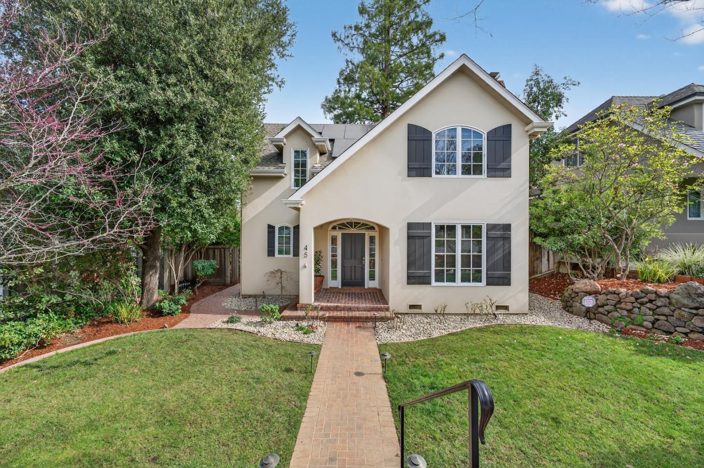 Detail Gallery Image 3 of 89 For 45 Central Ave, Los Gatos,  CA 95030 - 4 Beds | 3 Baths