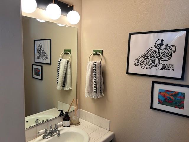Detail Gallery Image 11 of 13 For 7246 Lotus Way, Aptos,  CA 95003 - 2 Beds | 2/1 Baths