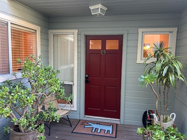 Detail Gallery Image 2 of 13 For 7246 Lotus Way, Aptos,  CA 95003 - 2 Beds | 2/1 Baths