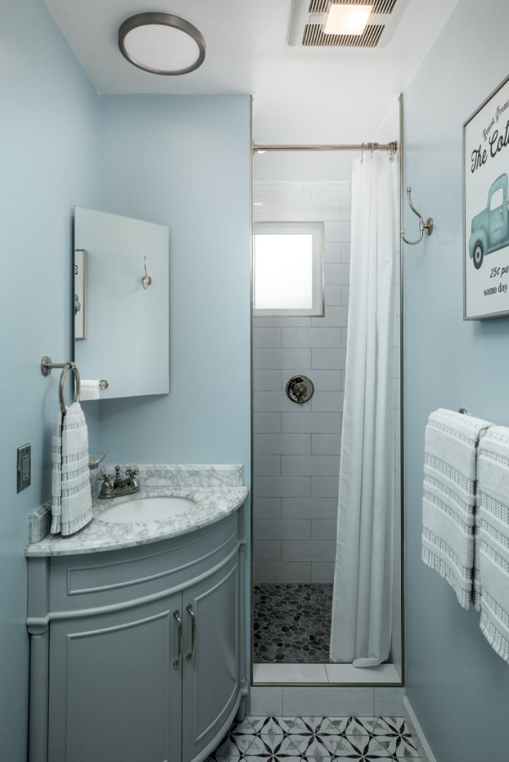 Detail Gallery Image 17 of 33 For 162 W Rosemary St, San Jose,  CA 95110 - 3 Beds | 2 Baths