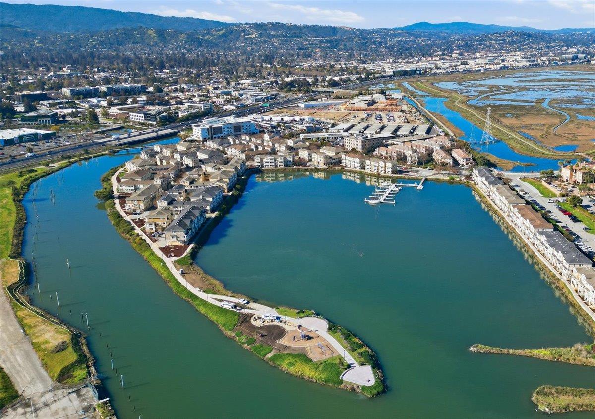 Detail Gallery Image 44 of 47 For 631 True Wind Way #203,  Redwood City,  CA 94063 - 2 Beds | 2/1 Baths