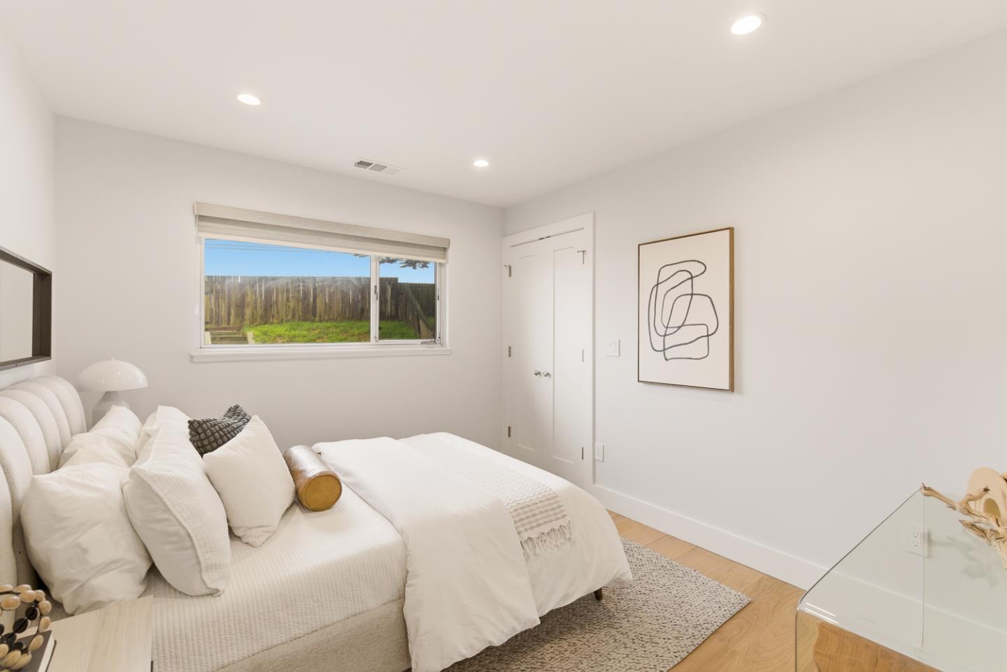 Detail Gallery Image 21 of 50 For 445 Mariposa Dr, South San Francisco,  CA 94080 - 4 Beds | 3 Baths