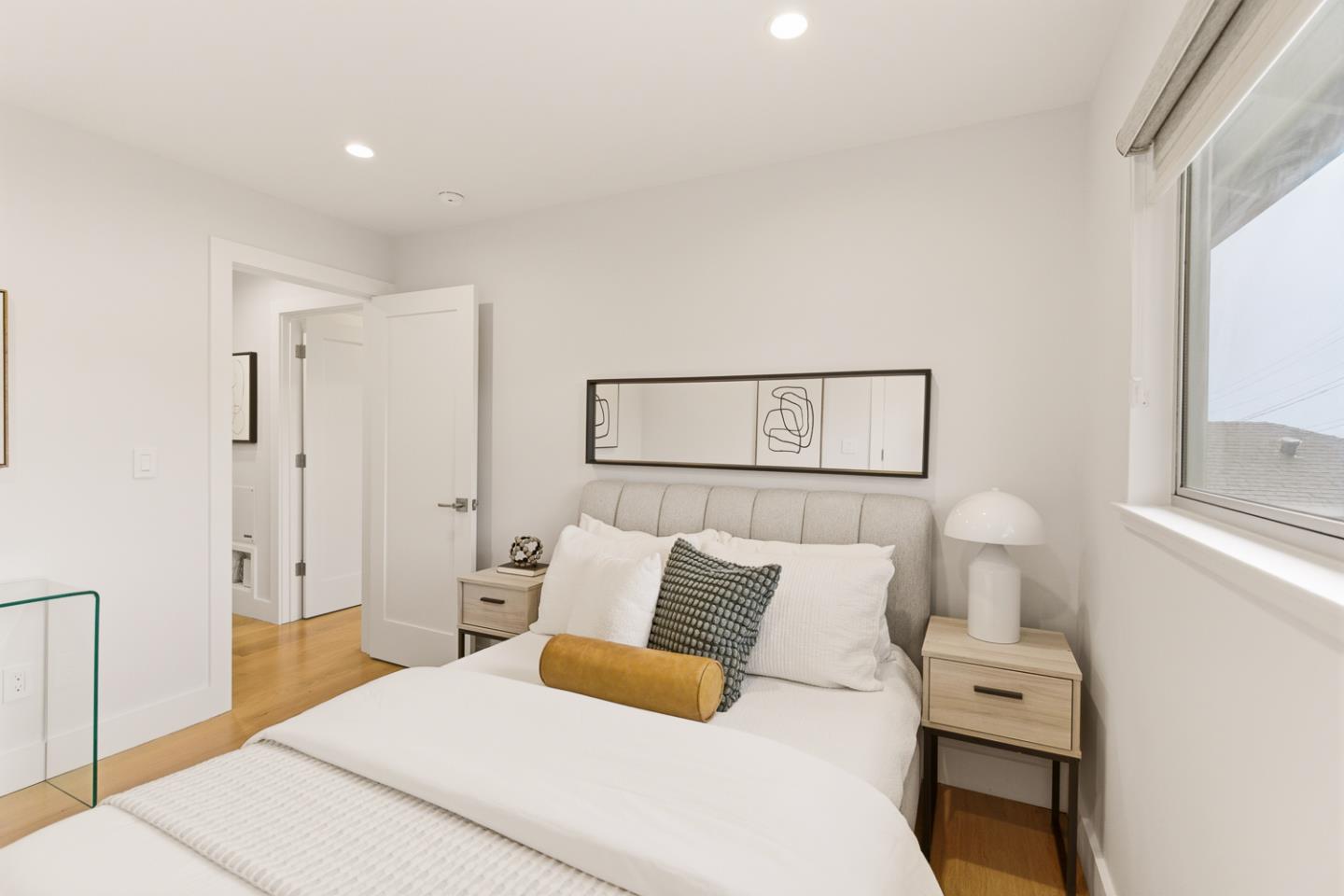 Detail Gallery Image 22 of 50 For 445 Mariposa Dr, South San Francisco,  CA 94080 - 4 Beds | 3 Baths