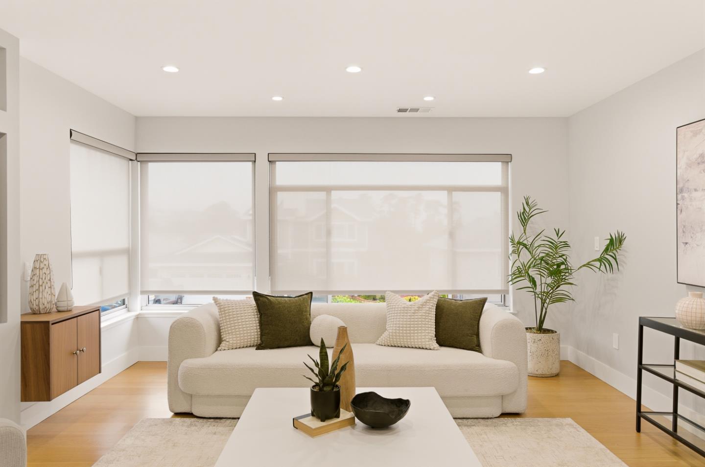 Detail Gallery Image 9 of 50 For 445 Mariposa Dr, South San Francisco,  CA 94080 - 4 Beds | 3 Baths