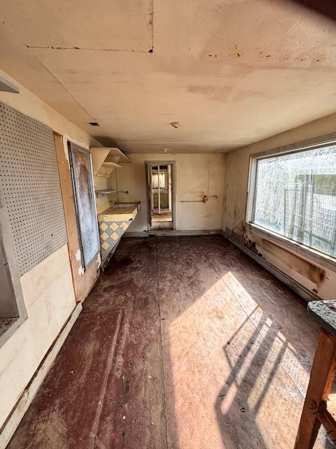 Detail Gallery Image 11 of 16 For 65 Bayshore Cir, San Bruno,  CA 94066 - 2 Beds | 1 Baths