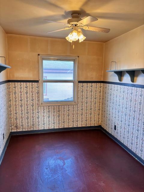 Detail Gallery Image 4 of 16 For 65 Bayshore Cir, San Bruno,  CA 94066 - 2 Beds | 1 Baths