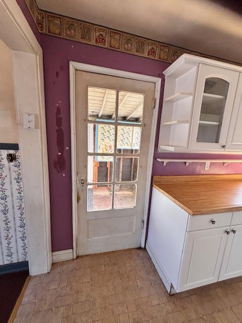 Detail Gallery Image 9 of 16 For 65 Bayshore Cir, San Bruno,  CA 94066 - 2 Beds | 1 Baths