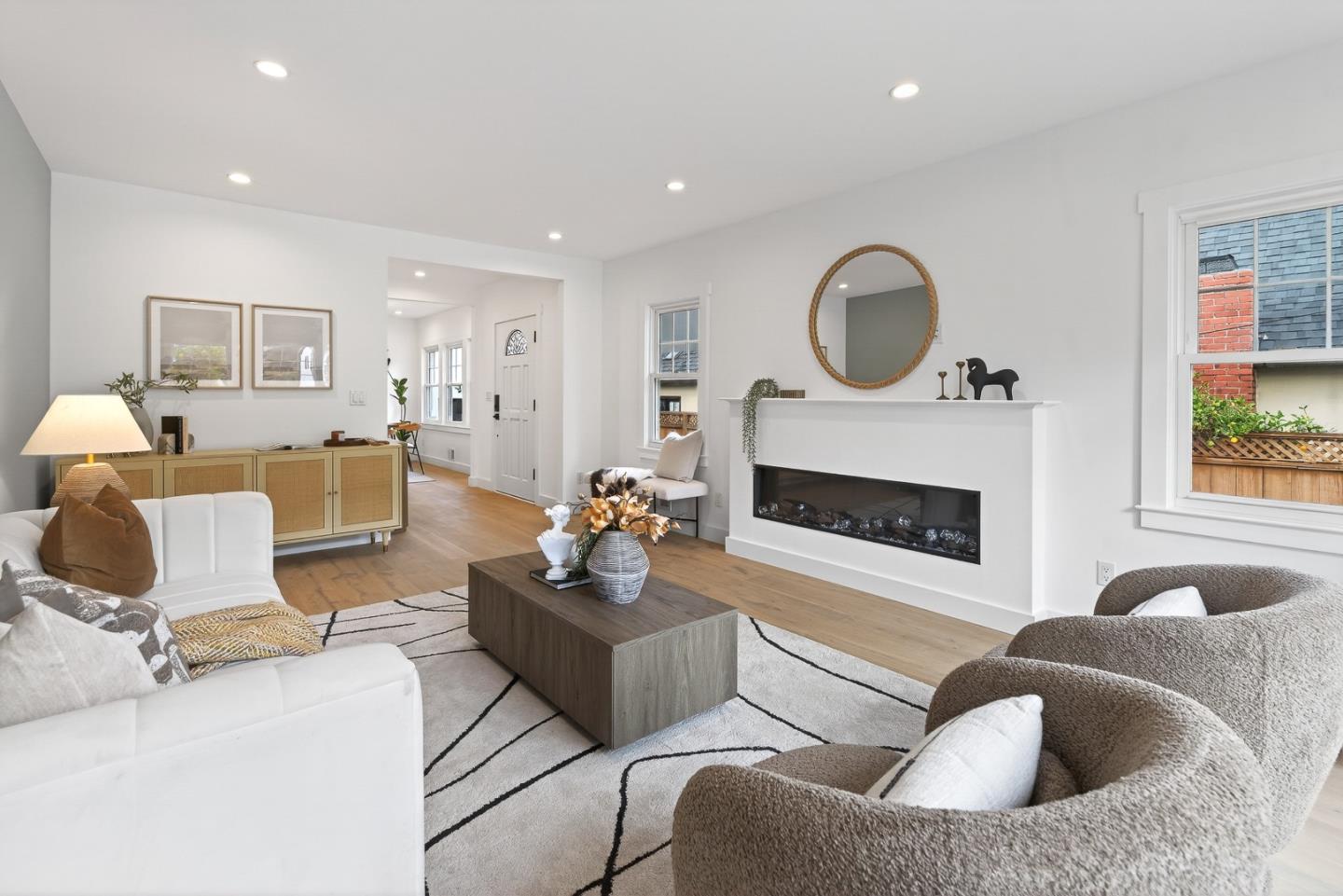 Detail Gallery Image 12 of 73 For 2108 Carmelita Ave, Burlingame,  CA 94010 - 3 Beds | 2 Baths