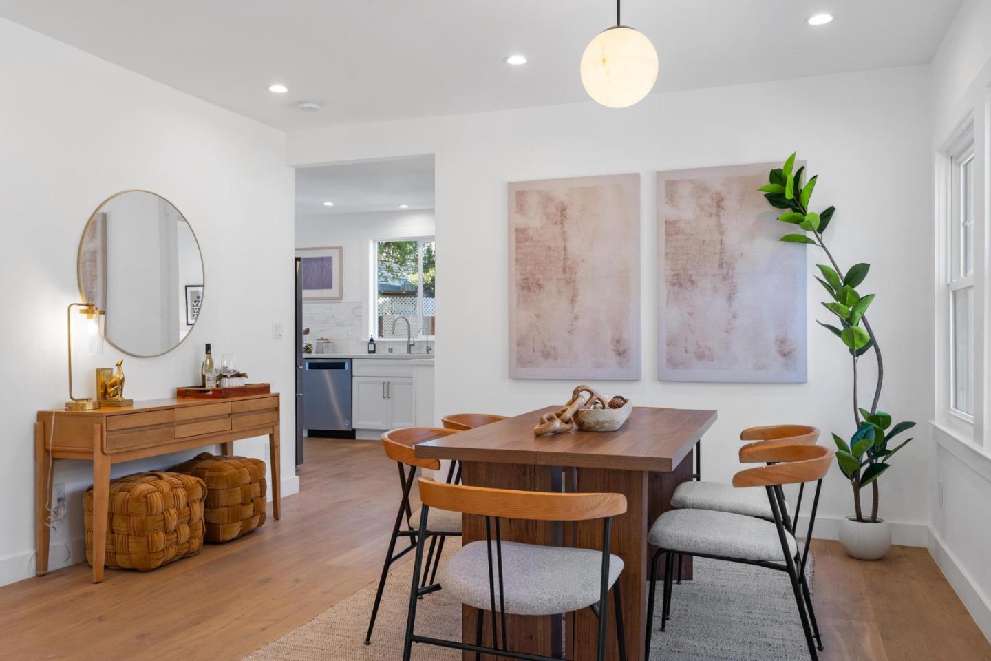 Detail Gallery Image 17 of 73 For 2108 Carmelita Ave, Burlingame,  CA 94010 - 3 Beds | 2 Baths