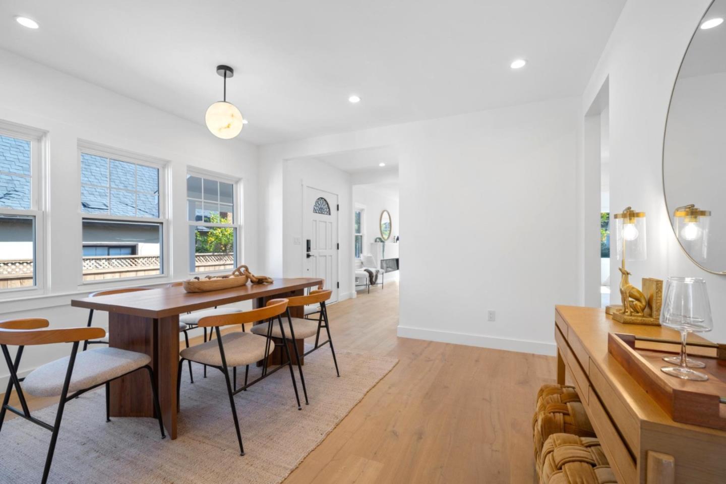 Detail Gallery Image 19 of 73 For 2108 Carmelita Ave, Burlingame,  CA 94010 - 3 Beds | 2 Baths