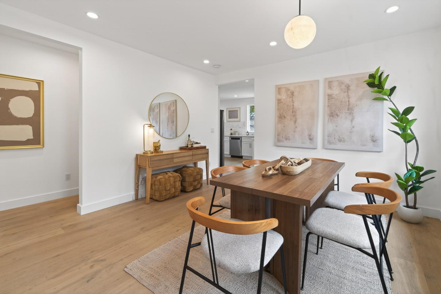 Detail Gallery Image 21 of 73 For 2108 Carmelita Ave, Burlingame,  CA 94010 - 3 Beds | 2 Baths