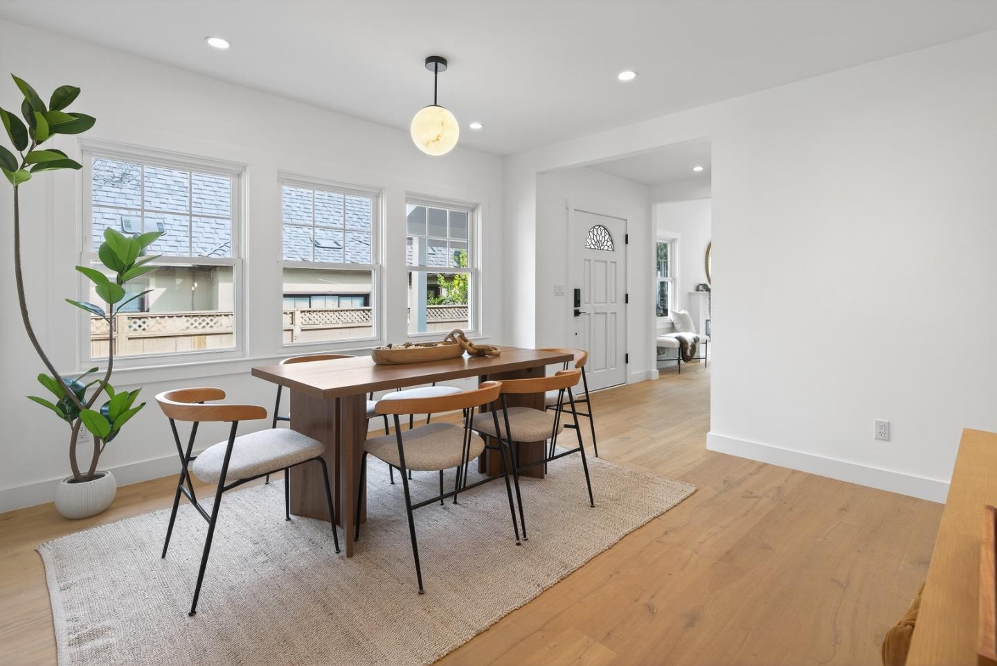 Detail Gallery Image 24 of 73 For 2108 Carmelita Ave, Burlingame,  CA 94010 - 3 Beds | 2 Baths