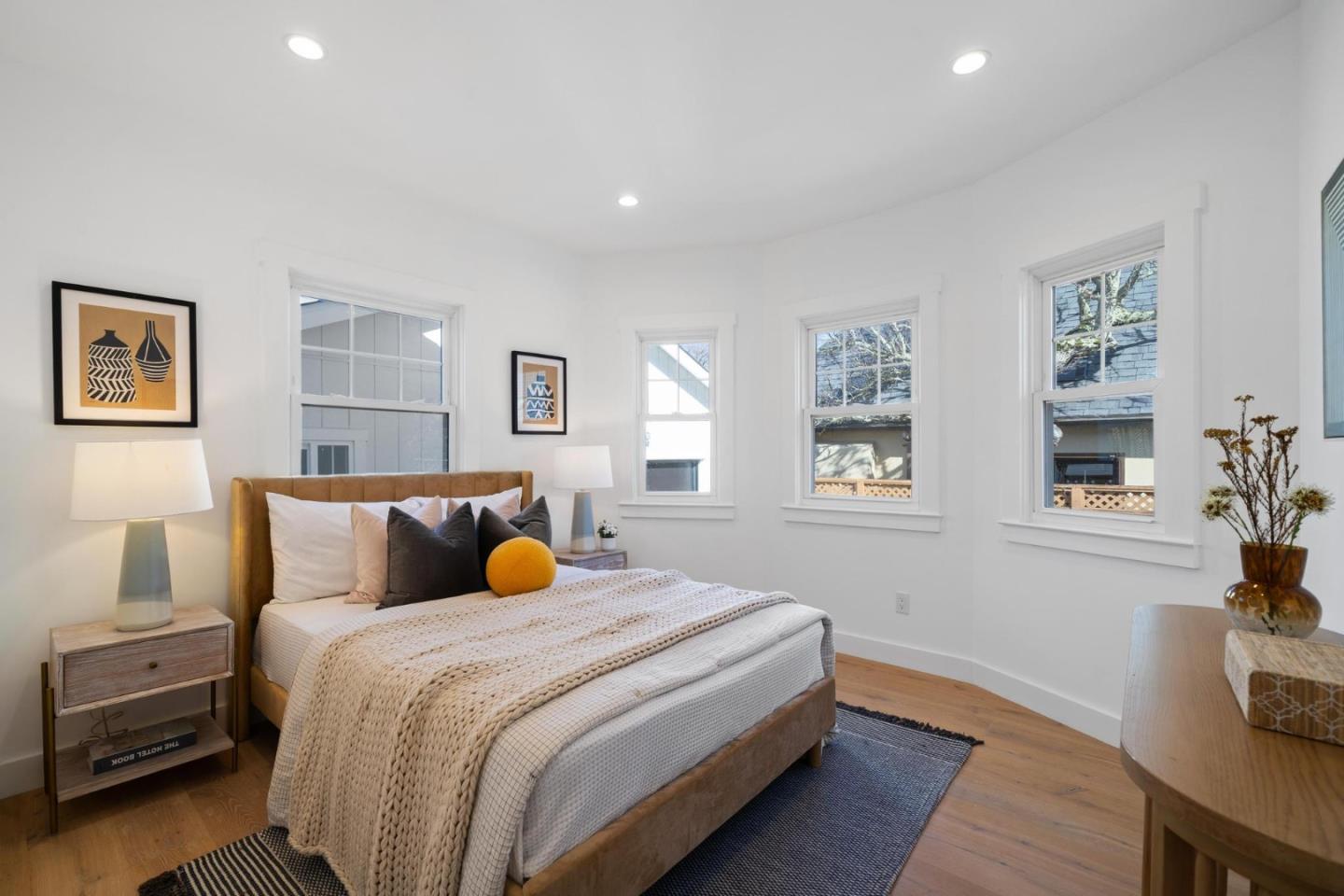 Detail Gallery Image 46 of 73 For 2108 Carmelita Ave, Burlingame,  CA 94010 - 3 Beds | 2 Baths