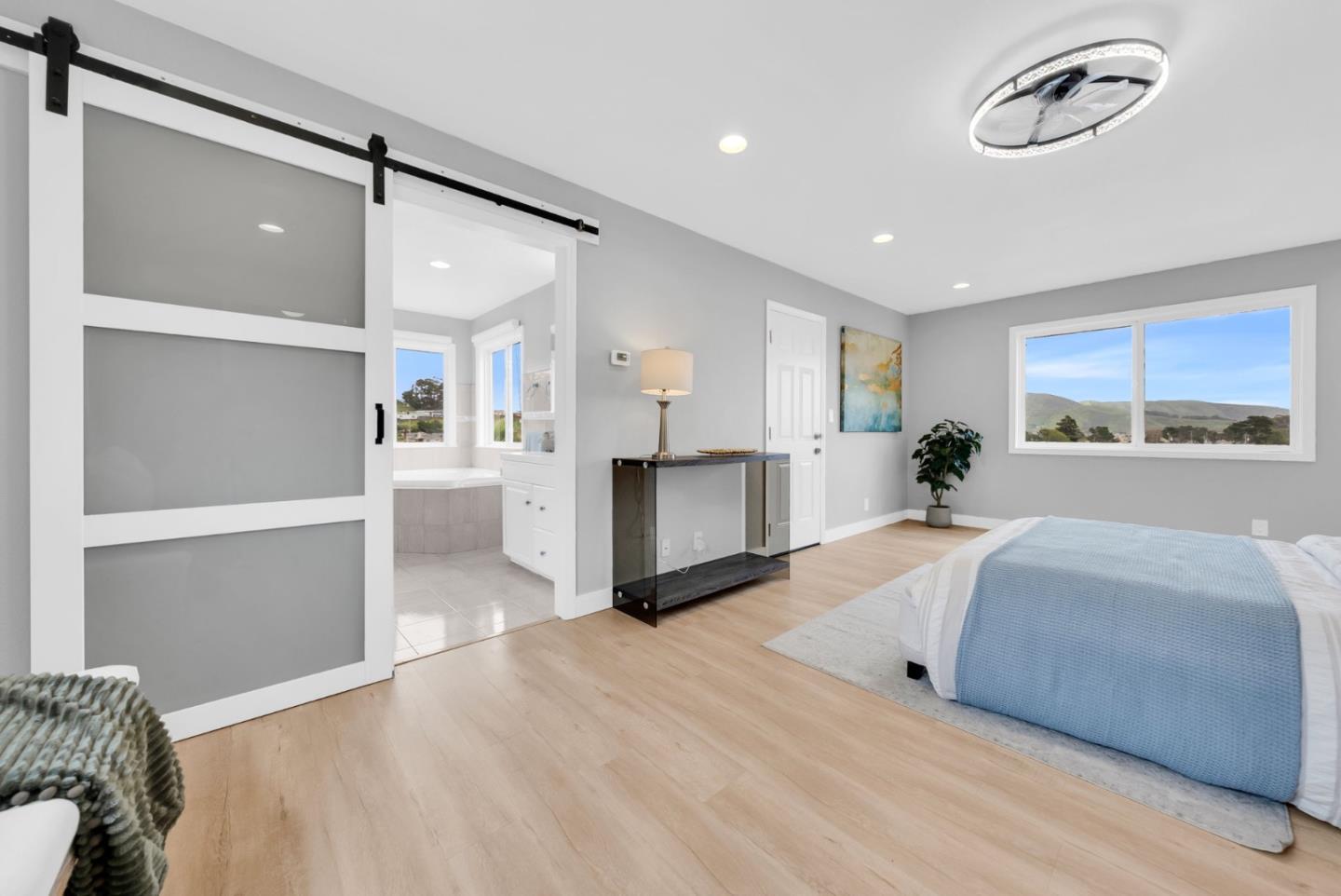 Detail Gallery Image 25 of 70 For 209 Norwich Dr, South San Francisco,  CA 94080 - 4 Beds | 3 Baths